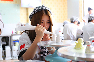 初中毕业也能拿高工资,不信看这里