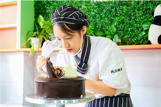 ��У���ȵ㣡�����¶�������ֱ�����漼�����ֳ���