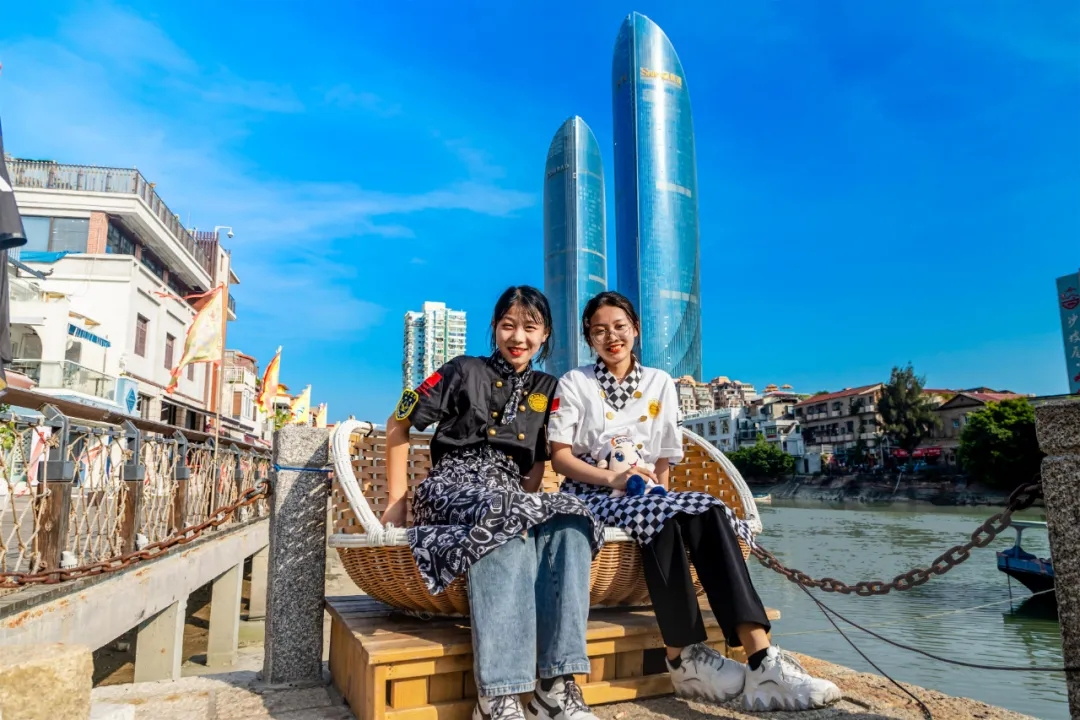 初中毕业女生学什么技术好?这所学校迎来了女生报名热潮!快看过来!