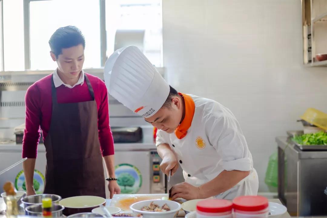 如何改变生活现状?掌握一技之长,为自己增值很重要!