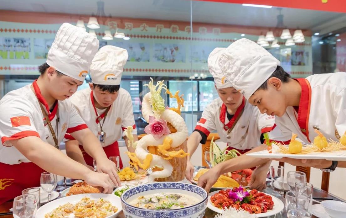 是不是好学校,看这六点就知道