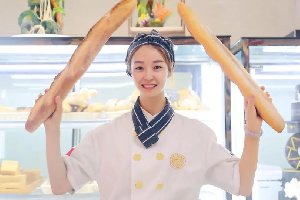 我明明可以直接去酒店打工,为什么还要来新东方学三年?
