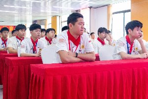 总厨有约丨厦门新东方特邀行政总厨来校授课!一起领略大厨风范~