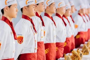 不是吧不是吧,都快开学了你还没有找好学校?!