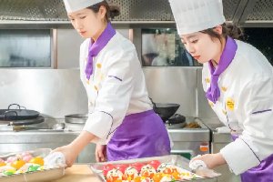 九月下旬了还能转学吗?想转学到哪个学校好?