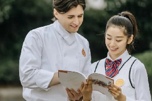 分数350分以下的同学,被动分流不如主动出击提前择校!