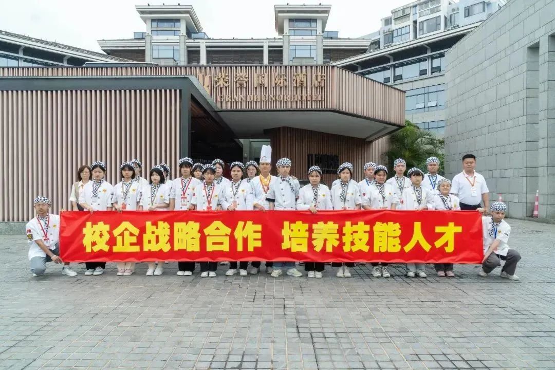 职校与普高究竟差在哪?人民日报谈职业教育