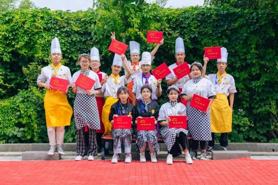 新年新人设,快来解锁你全新的厦门新东方人设吧!