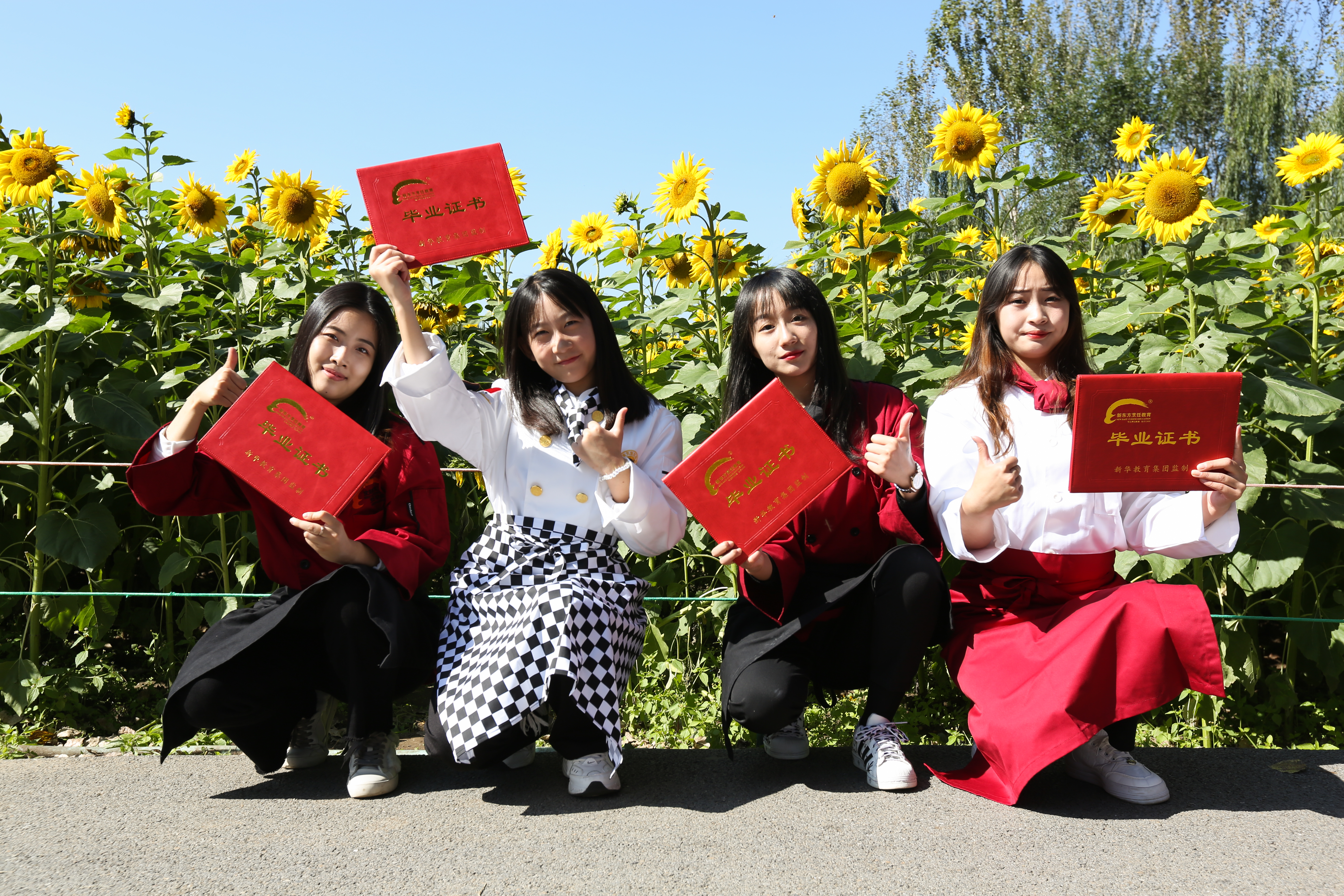 ��ҵ�е��ǣ���λ�ҳ����ģ������¶������ǰ�ѧ�ӵľ�ҵ��������ļ���ϣ�