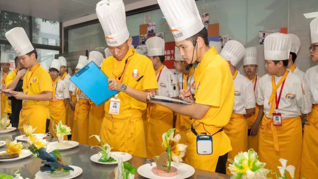 当技艺碰上青春!糖艺考核作品展惊艳亮相!