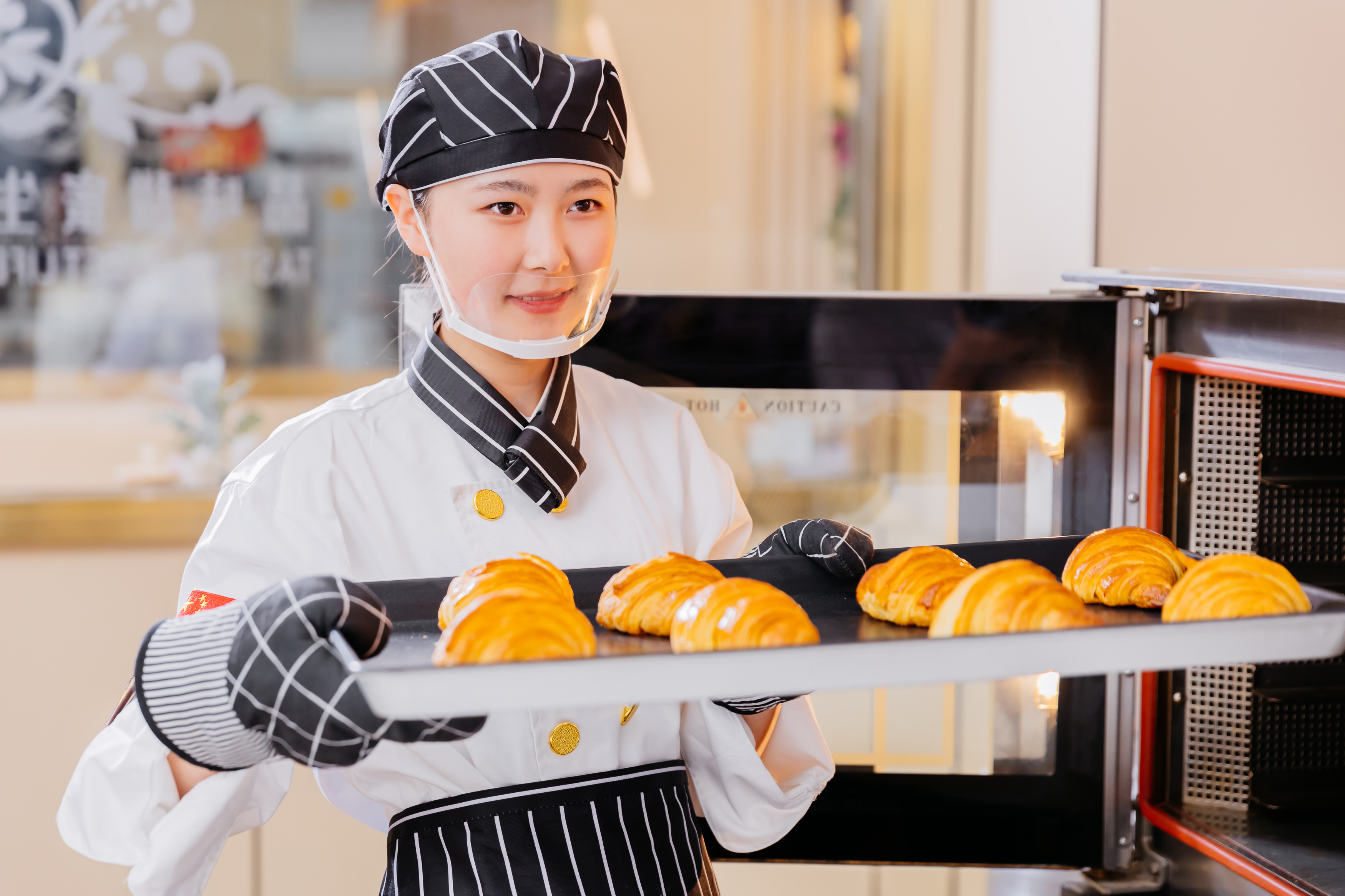 �׸�30��+׼��ת�л������¹滮��ҵ�ı���