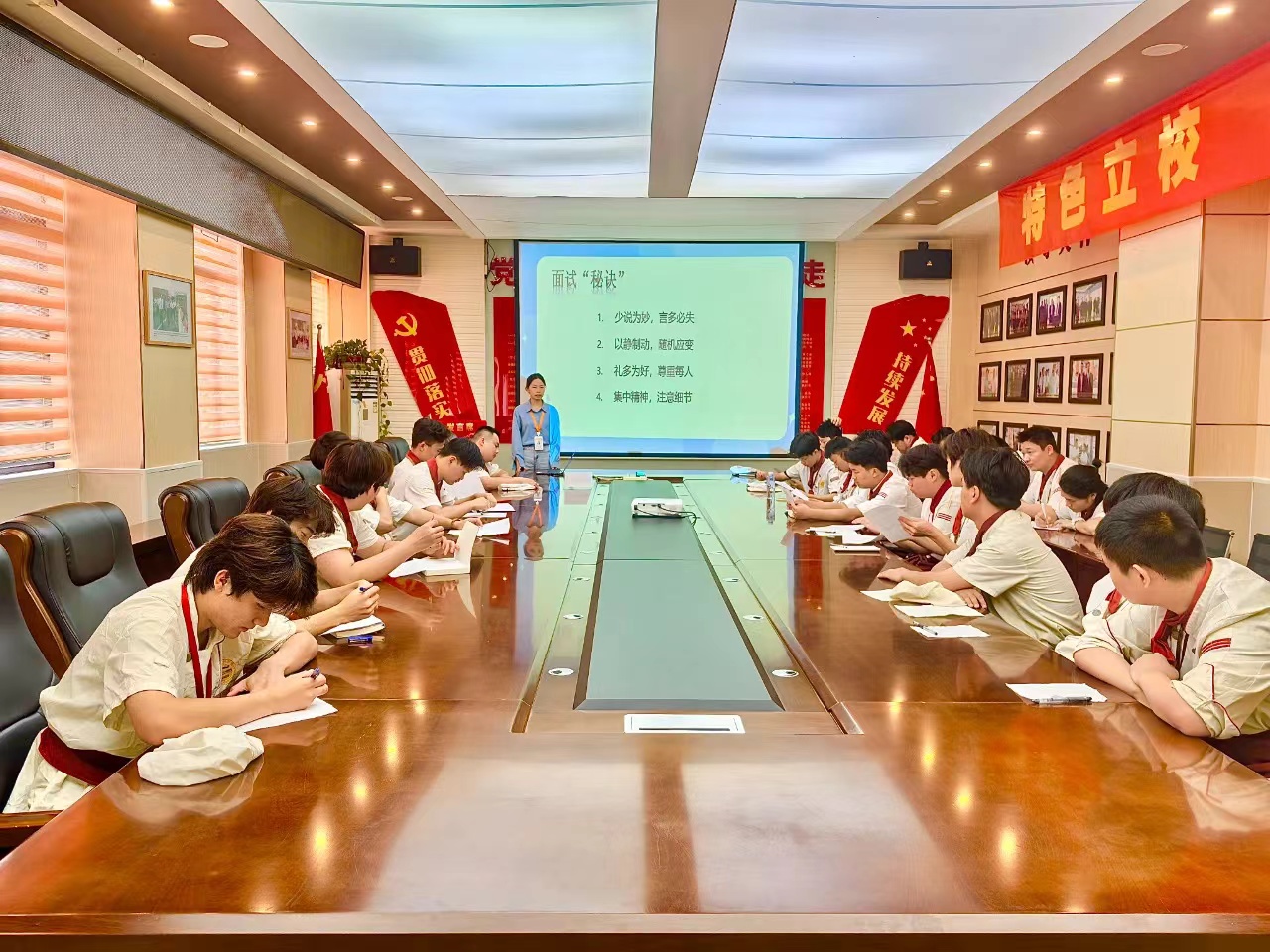 ʵս���ܣ���Ӯ����������Уģ�����ԣ�������ְ���ǣ�