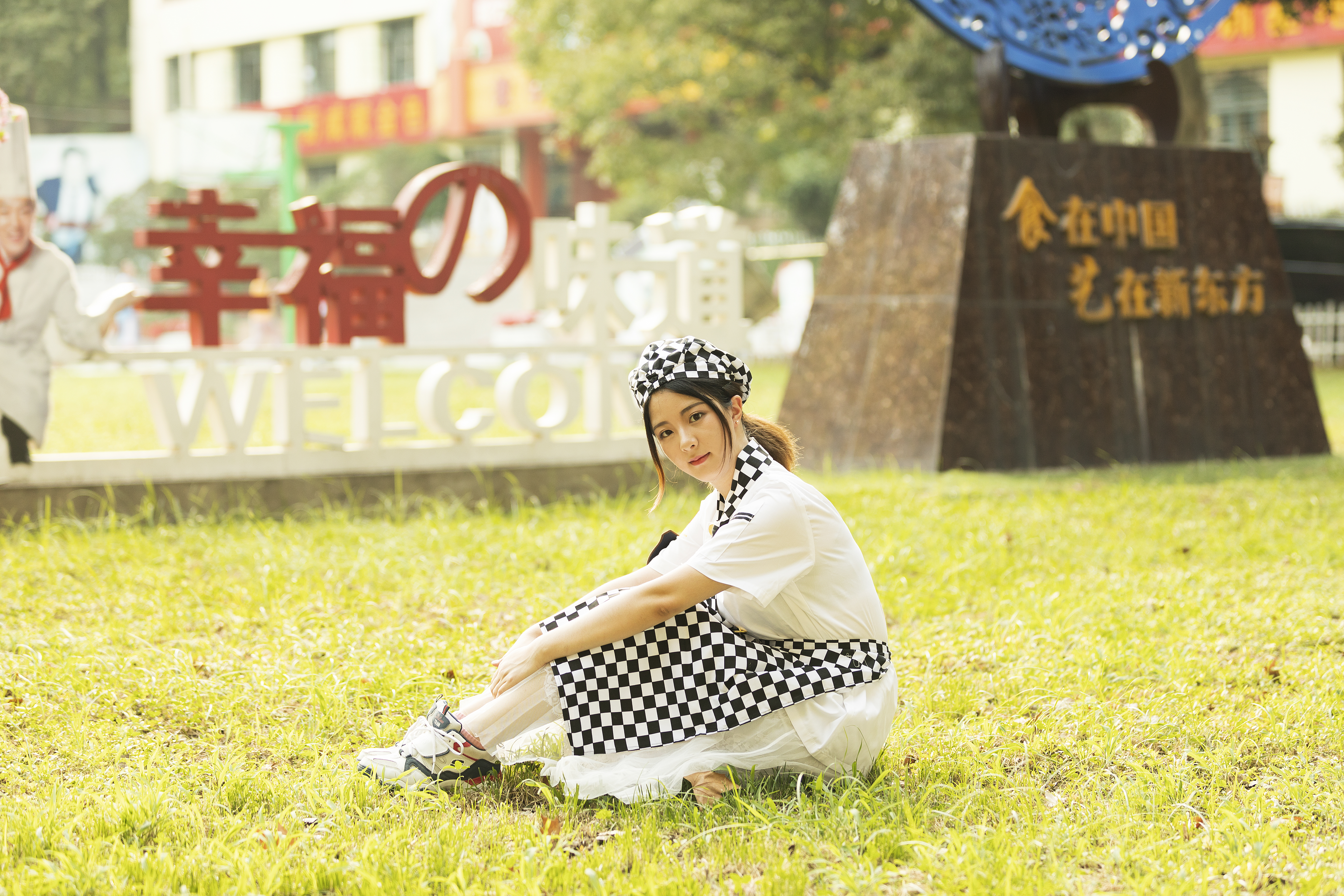 �������¶��������ͬ�У�������������