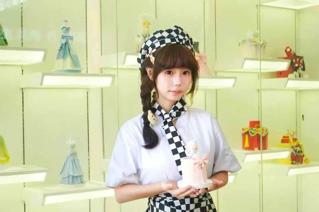 用两个字来形容厦门新东方学校,我会说…