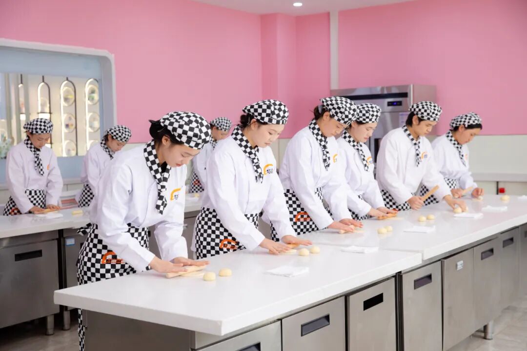 续火花啦!厦门新东方烹饪学校的“小主”们集合~