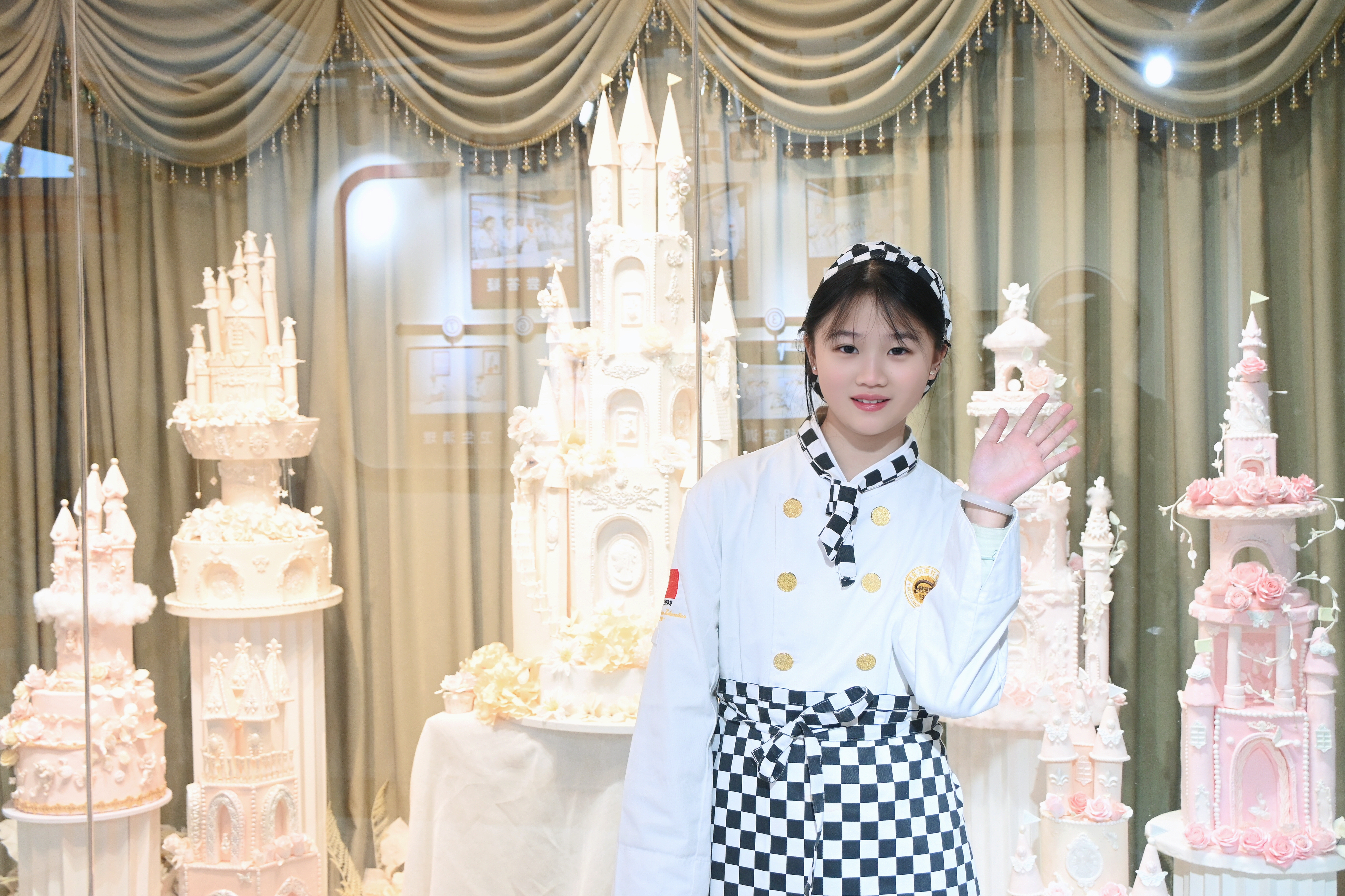 【新生专访】不卷高中,技能成才:看江西女孩如何在西点赛道自信启航!